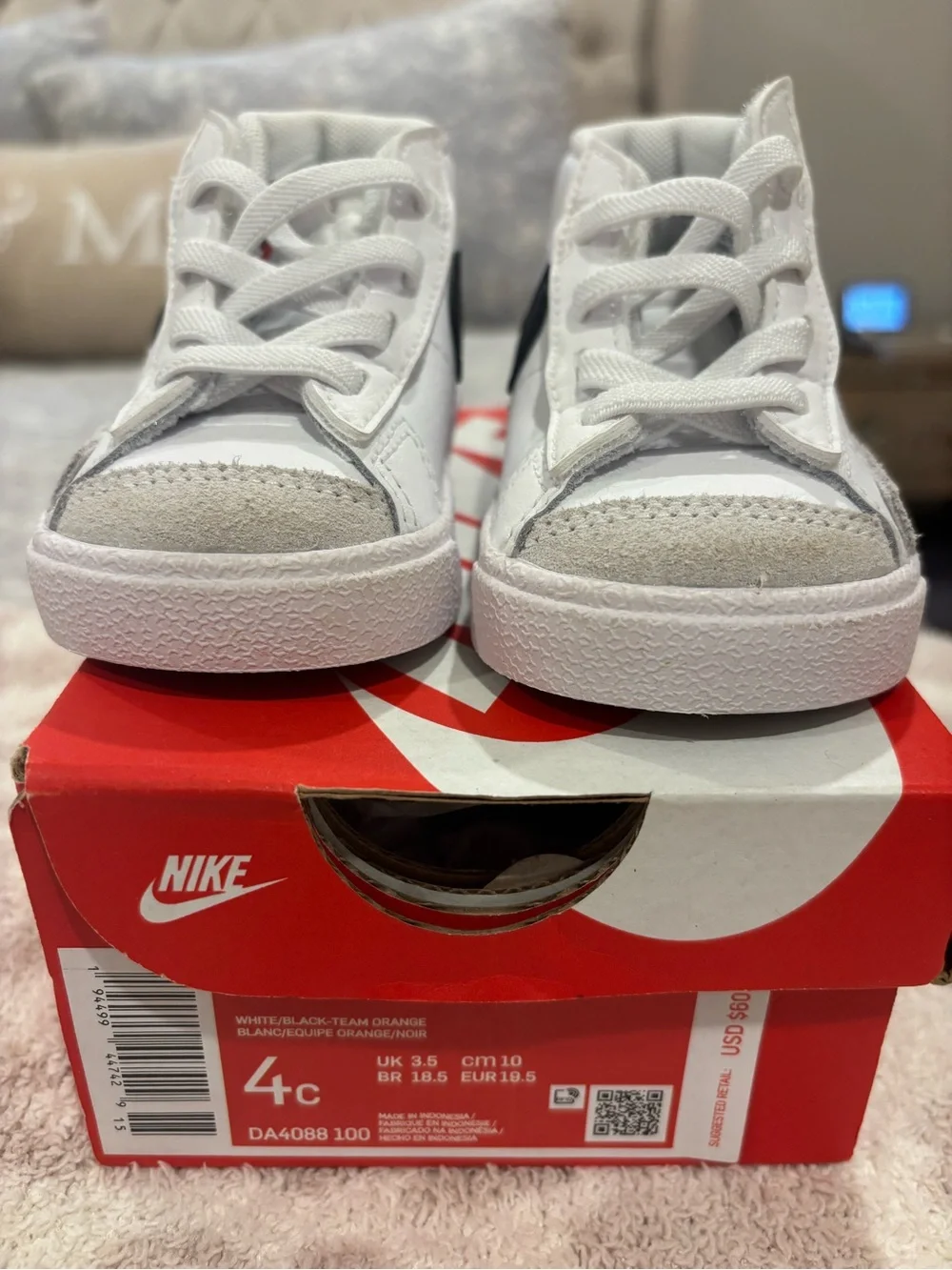 Nike classic low